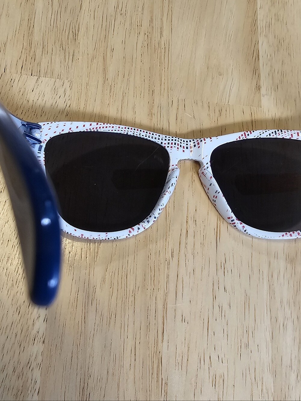 Oakley Frogskins Team USA Big Kids Sunglasses - Picture 11 of 15